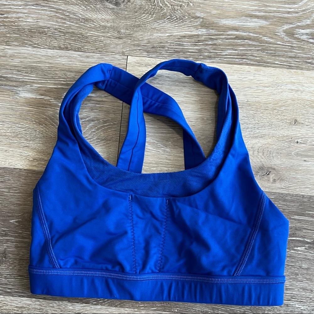 Blue lululemon sports bra